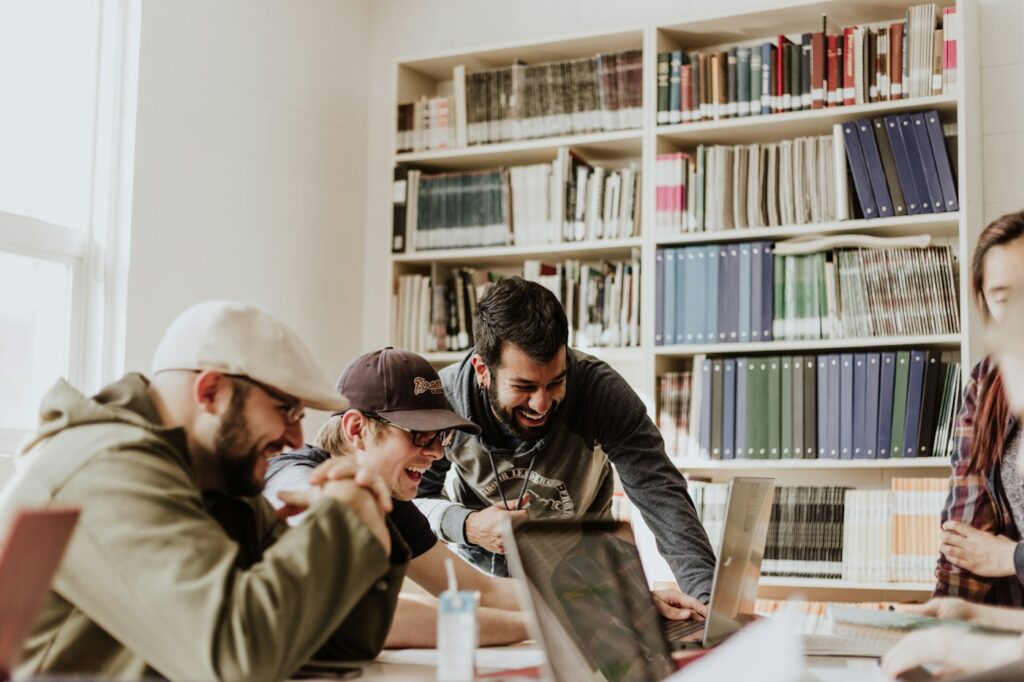 Students working together on a university study project